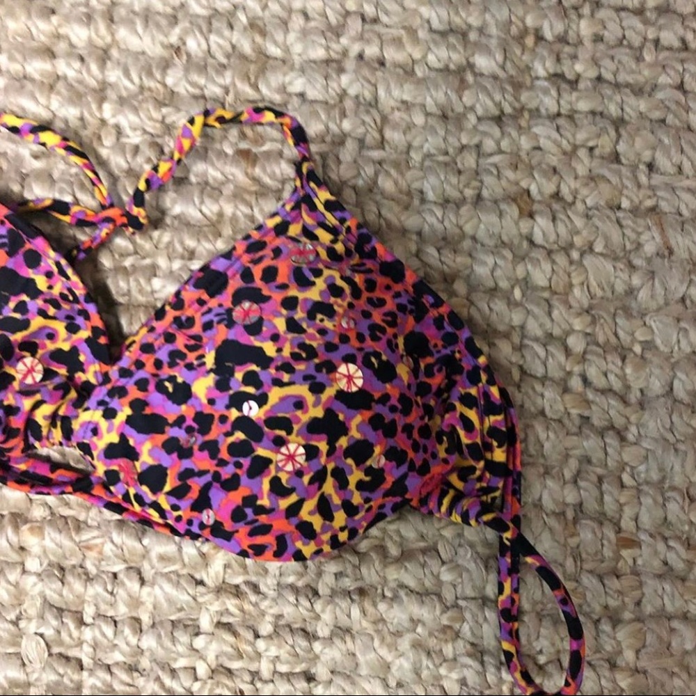 Cheetah Bikini - Picture 2 of 2